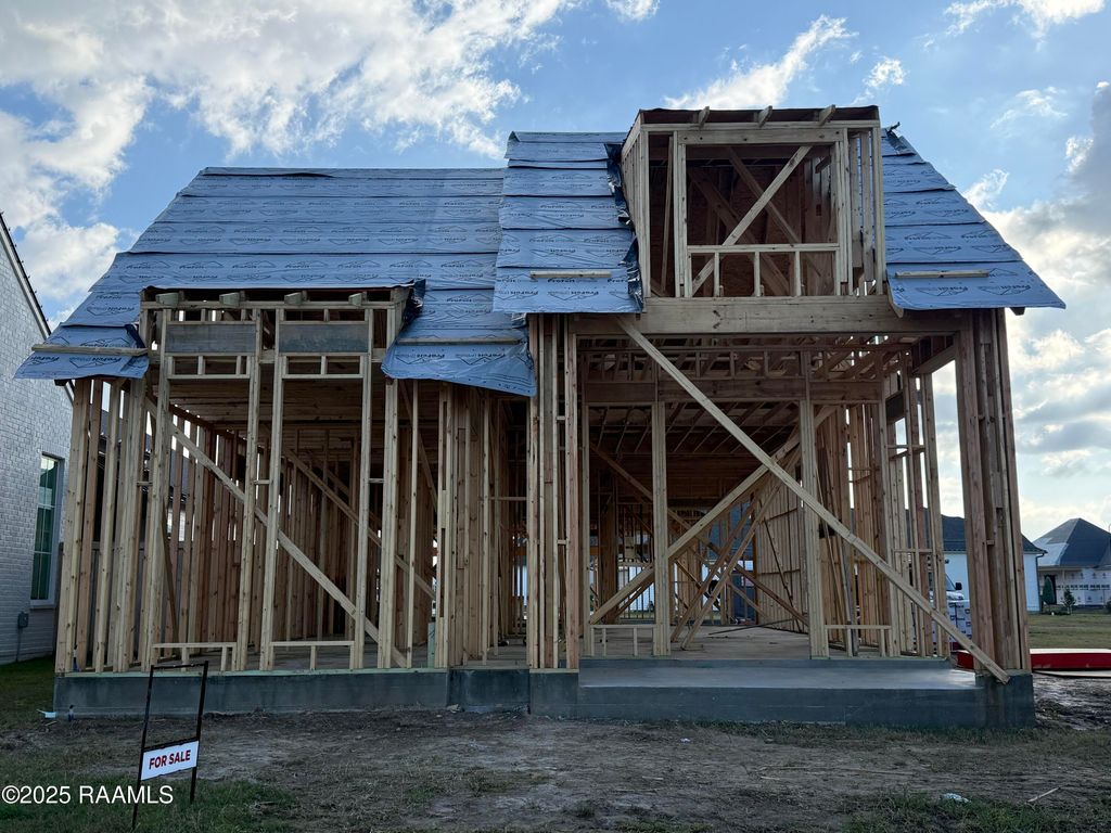 305 Oceans Boulevard, Youngsville, LA 70592