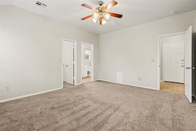 8613 SW 46th Place, Oklahoma City, OK 73179