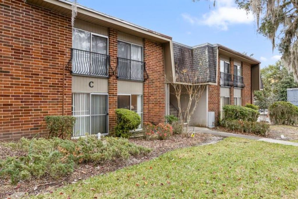 1700 SW 16TH COURT C5, Gainesville, FL 32608