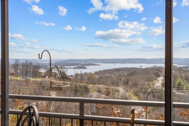 53 Royal Vista Drive 201, Branson, MO 65616