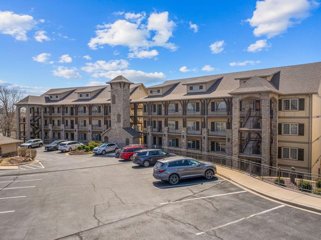 53 Royal Vista Drive 201, Branson, MO 65616