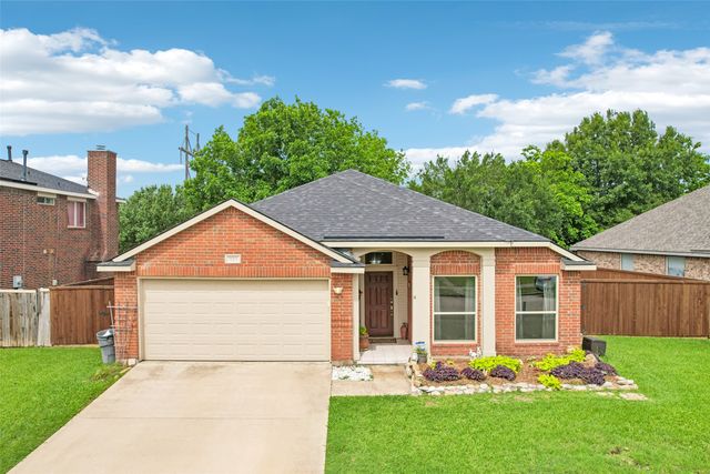 1113 Covington Drive, Mesquite, TX 75149