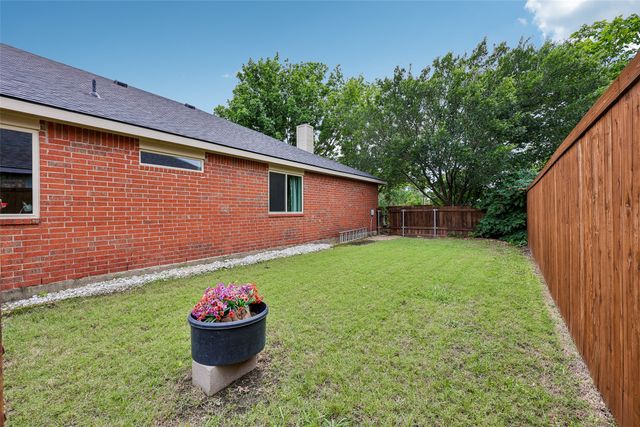 1113 Covington Drive, Mesquite, TX 75149