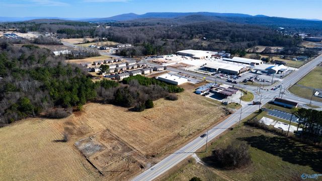 4936 Meridian Street, Huntsville, AL 35810
