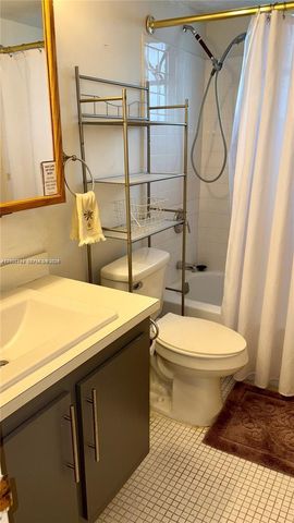 3120 N Pine Island Rd 307, Sunrise, FL 33351