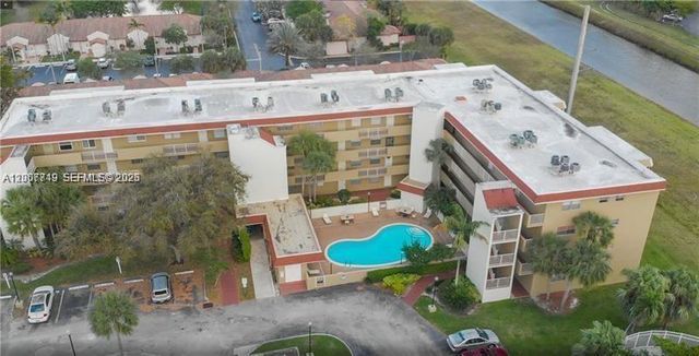 3120 N Pine Island Rd 307, Sunrise, FL 33351