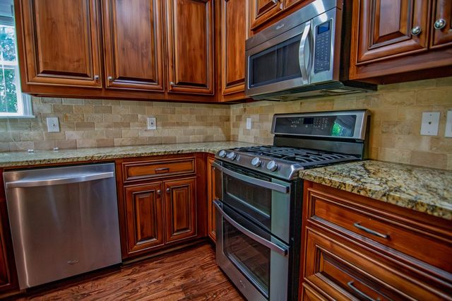 1206 Cottage Pointe Court, Columbus, GA 31904