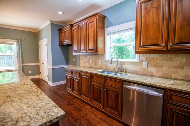 1206 Cottage Pointe Court, Columbus, GA 31904