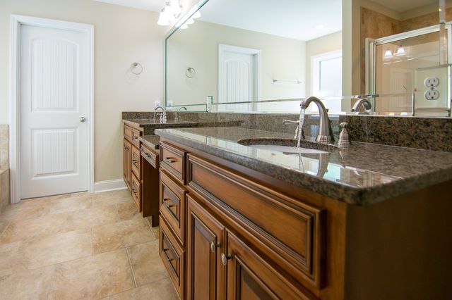 1206 Cottage Pointe Court, Columbus, GA 31904
