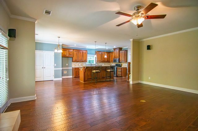 1206 Cottage Pointe Court, Columbus, GA 31904