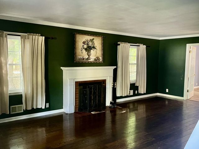 1905 Crestwood Lane, Norton Shores City, MI 49441