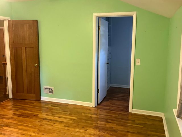 1905 Crestwood Lane, Norton Shores City, MI 49441