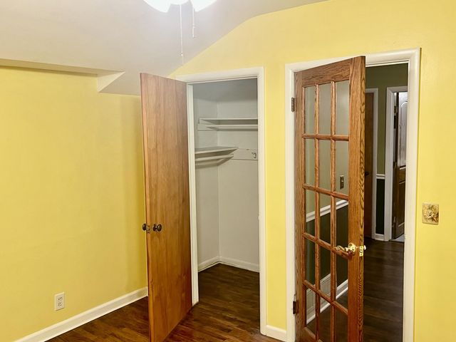 1905 Crestwood Lane, Norton Shores City, MI 49441