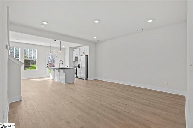 541 W Norvell Court, Spartanburg, SC 29307