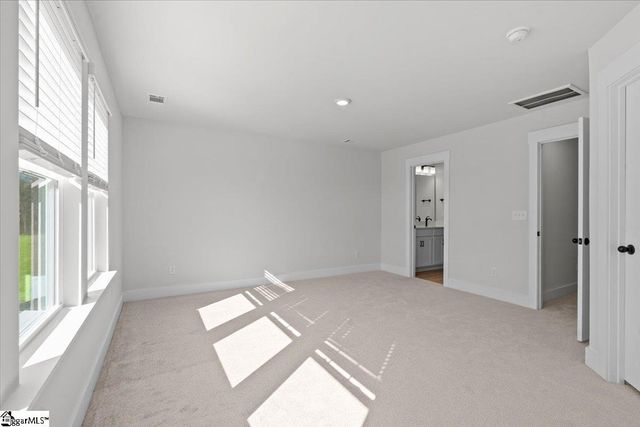 541 W Norvell Court, Spartanburg, SC 29307