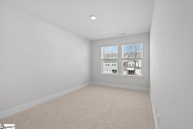 541 W Norvell Court, Spartanburg, SC 29307