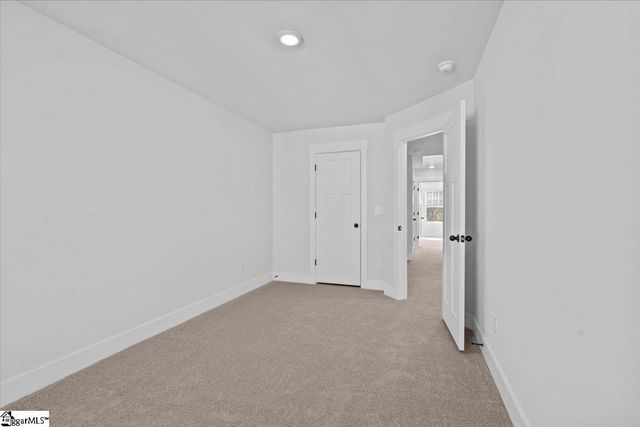 541 W Norvell Court, Spartanburg, SC 29307