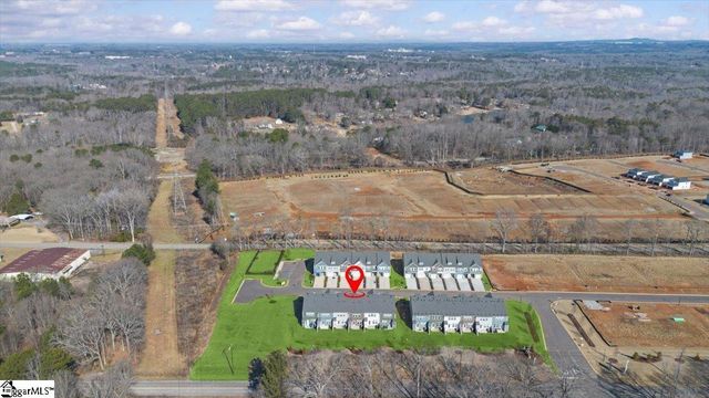 541 W Norvell Court, Spartanburg, SC 29307