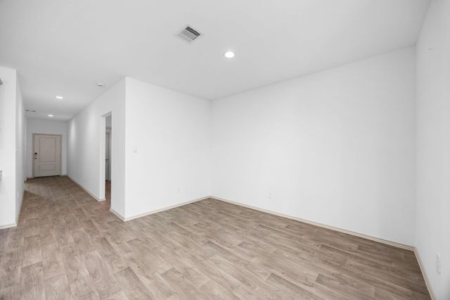 1108 Sundown Prairie Dr, Sealy, TX 77474
