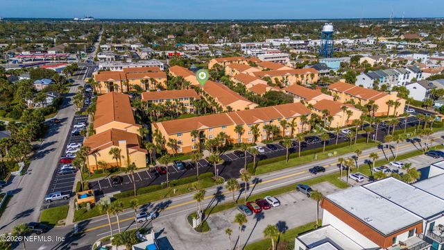 105 25TH Avenue S L11, Jacksonville Beach, FL 32250