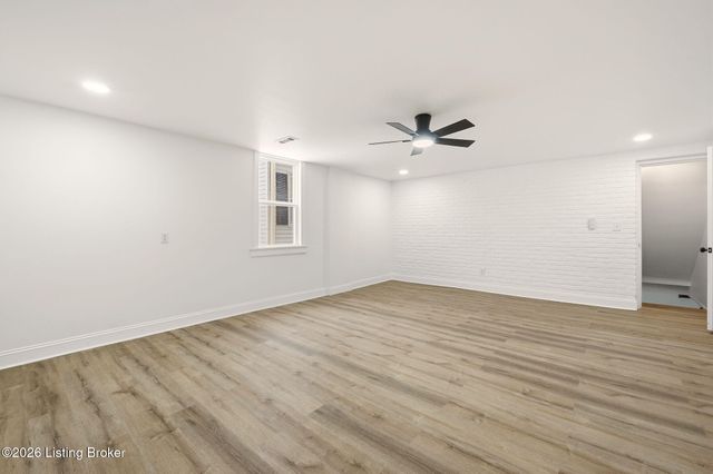 3209 Taylor Blvd, Louisville, KY 40215