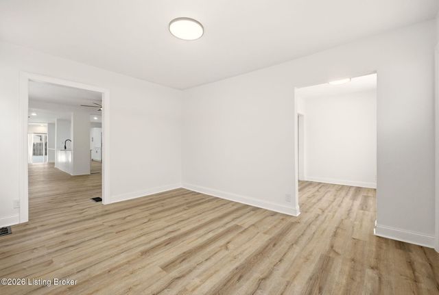 3209 Taylor Blvd, Louisville, KY 40215