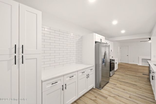 3209 Taylor Blvd, Louisville, KY 40215