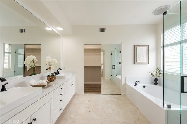 20 wedgewood, Irvine, CA 92620