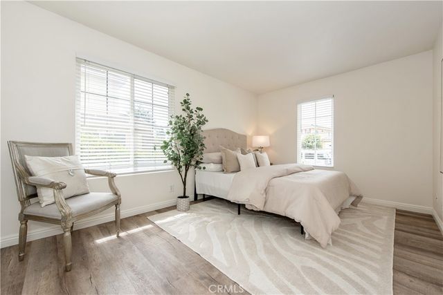 20 wedgewood, Irvine, CA 92620