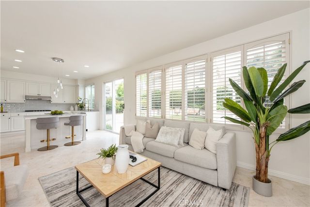 20 wedgewood, Irvine, CA 92620