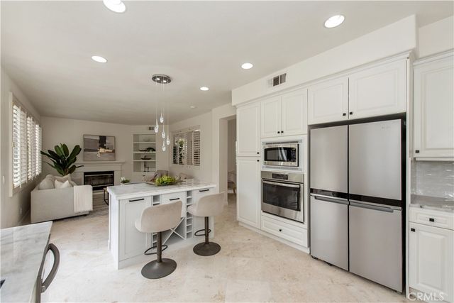 20 wedgewood, Irvine, CA 92620