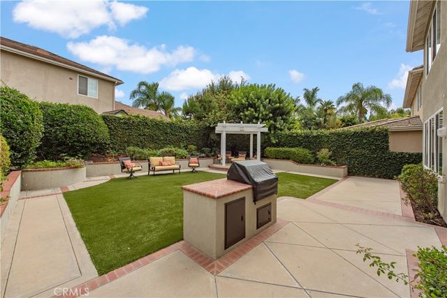 20 wedgewood, Irvine, CA 92620