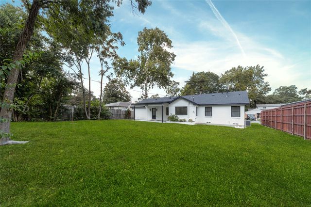 932 Treasure Road, Garland, TX 75041