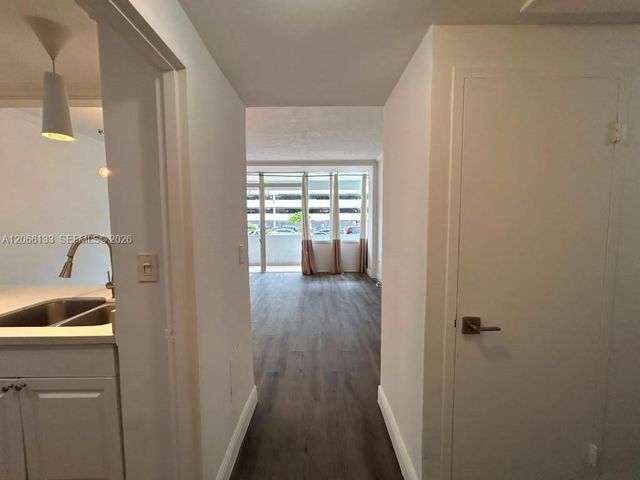 7545 E Treasure Drive 2A, North Bay Village, FL 33141