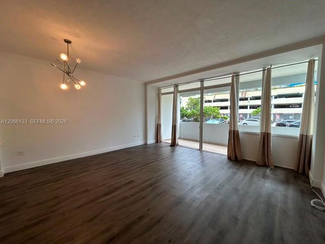 7545 E Treasure Drive 2A, North Bay Village, FL 33141