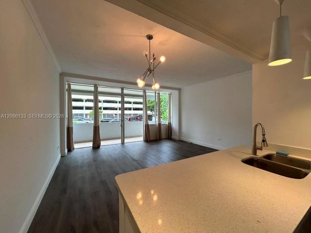 7545 E Treasure Drive 2A, North Bay Village, FL 33141