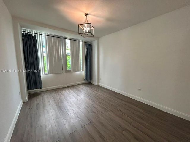 7545 E Treasure Drive 2A, North Bay Village, FL 33141