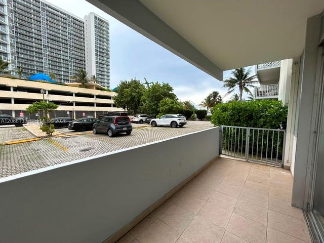 7545 E Treasure Drive 2A, North Bay Village, FL 33141