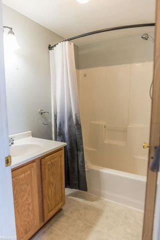 418 15th Street, Port Huron, MI 48060