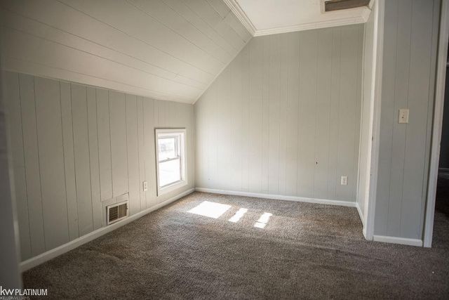 418 15th Street, Port Huron, MI 48060