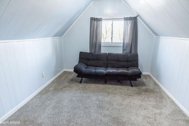 418 15th Street, Port Huron, MI 48060