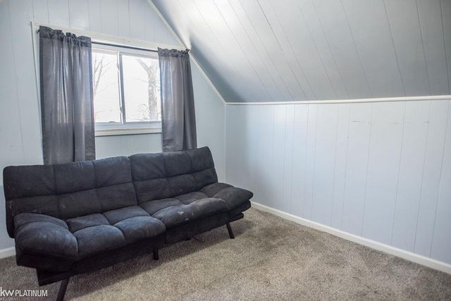 418 15th Street, Port Huron, MI 48060