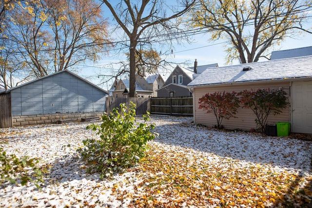 418 15th Street, Port Huron, MI 48060