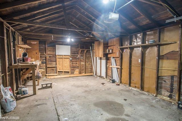 418 15th Street, Port Huron, MI 48060