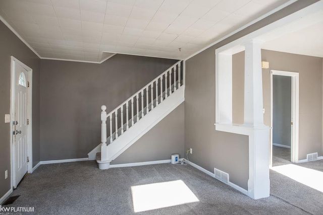 418 15th Street, Port Huron, MI 48060