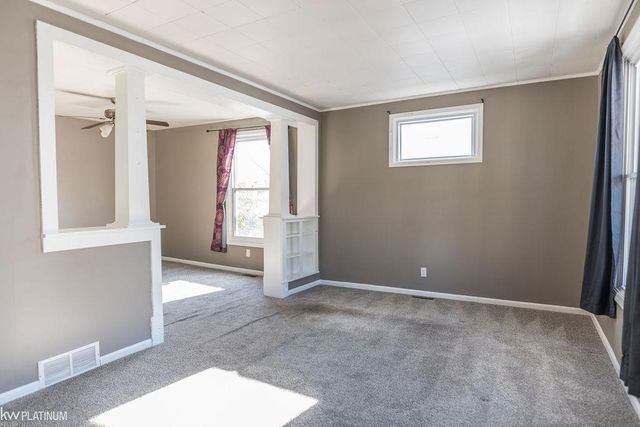 418 15th Street, Port Huron, MI 48060