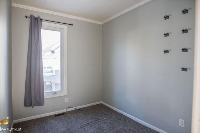 418 15th Street, Port Huron, MI 48060