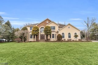 1 Sherwood Ct, Old Tappan Boro, NJ 07675