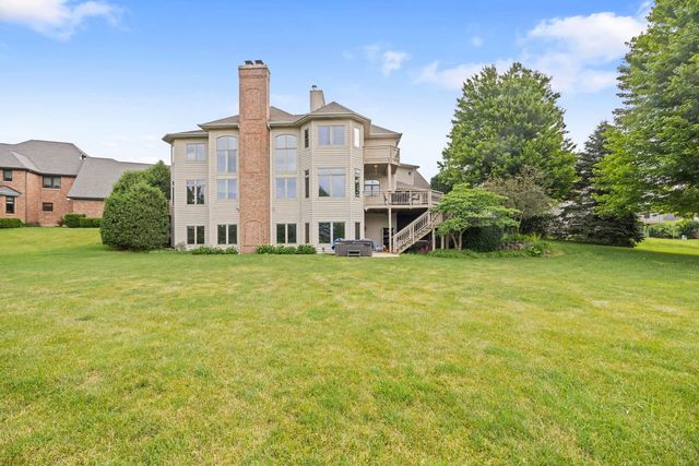 632 Philip Drive, Bartlett, IL 60103