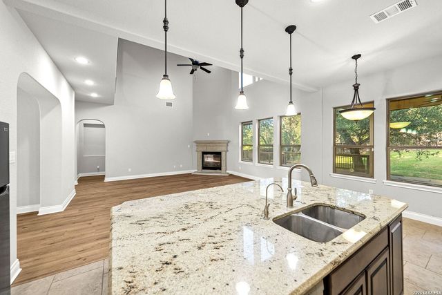 25207 Estancia Cir,, San Antonio, TX 78260